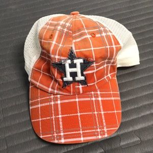 Houston Astro’s Plaid Ball Cap